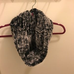 Fur infinity scarf